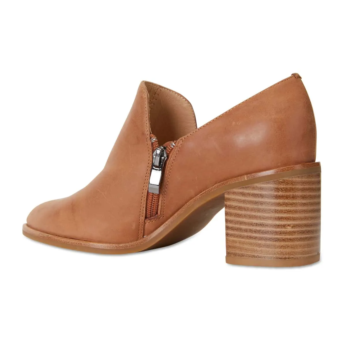 Decade Heel in Tan Leather