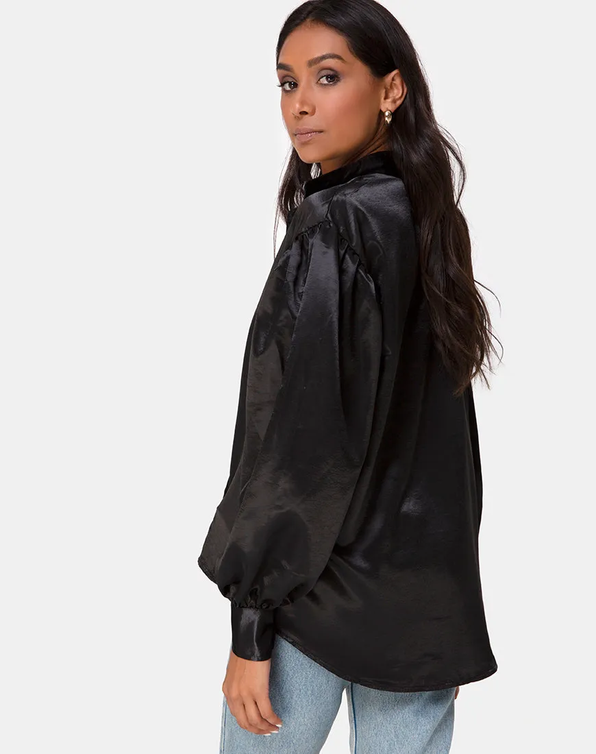 Frantic Longsleeve Blouse in Satin Black