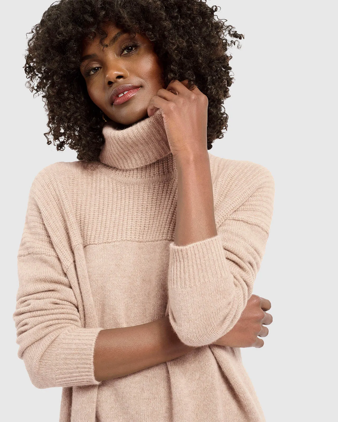 Lisbeth Cashmere Turtleneck Sweater