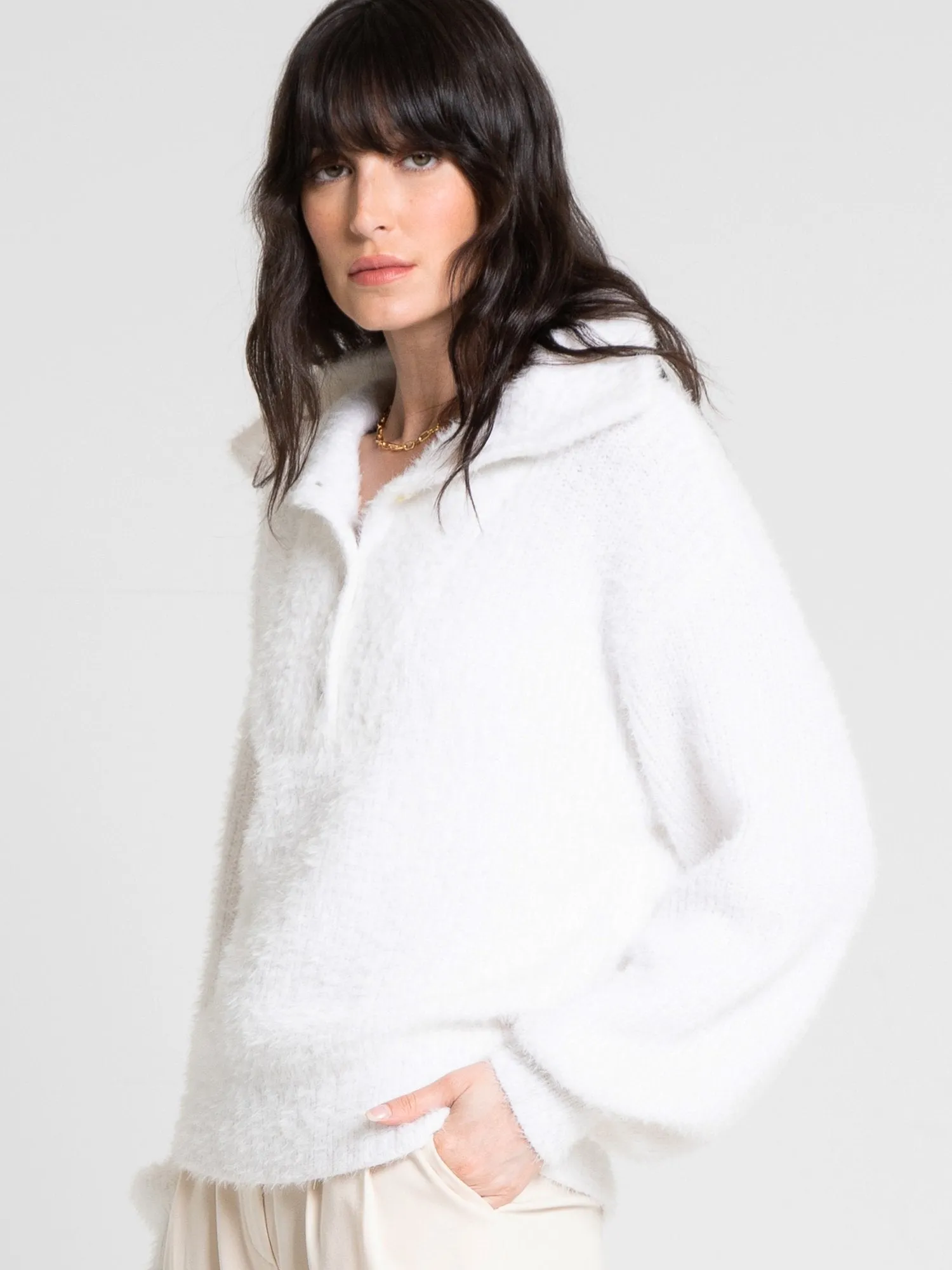 Long-Sleeve Eyelash Pullover - RD Style