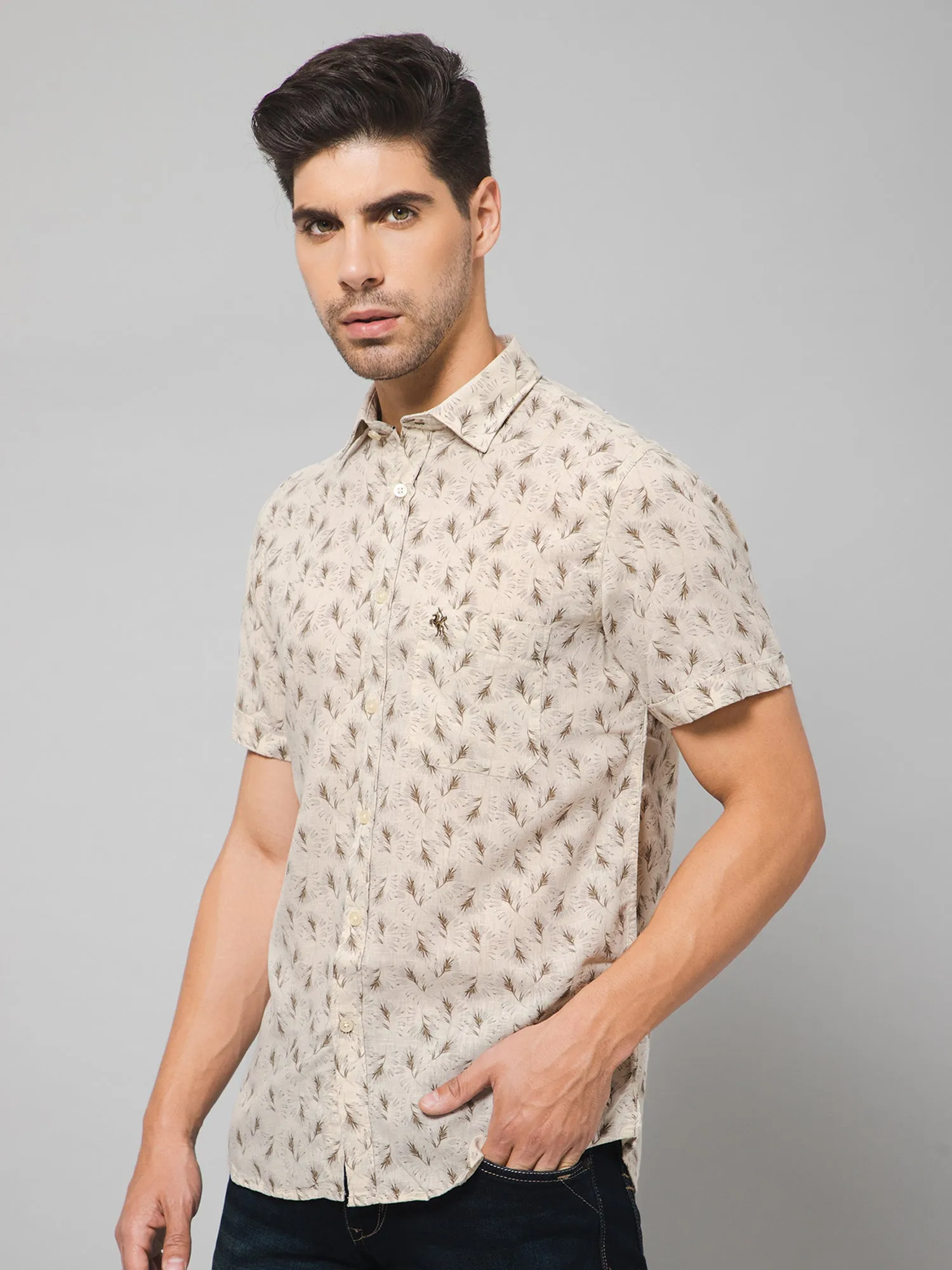 Men's Beige Casual Floral Print Half Sleeve Shirt