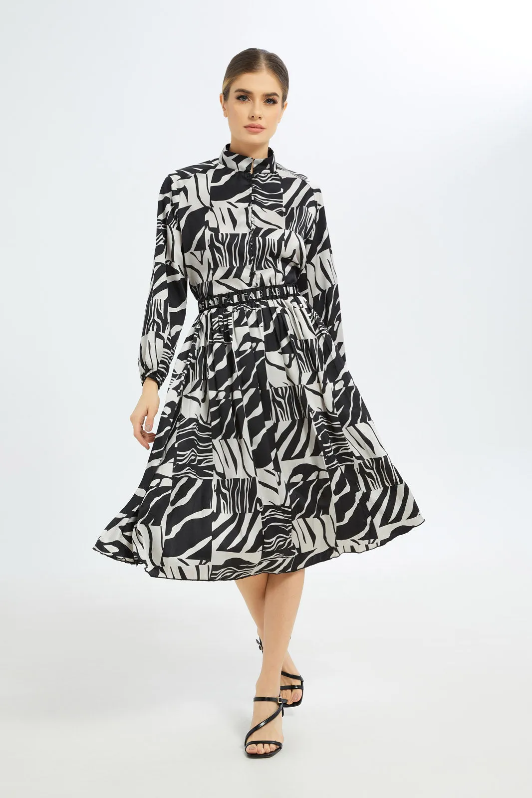 Women Black And White Printed Pleated Skirt